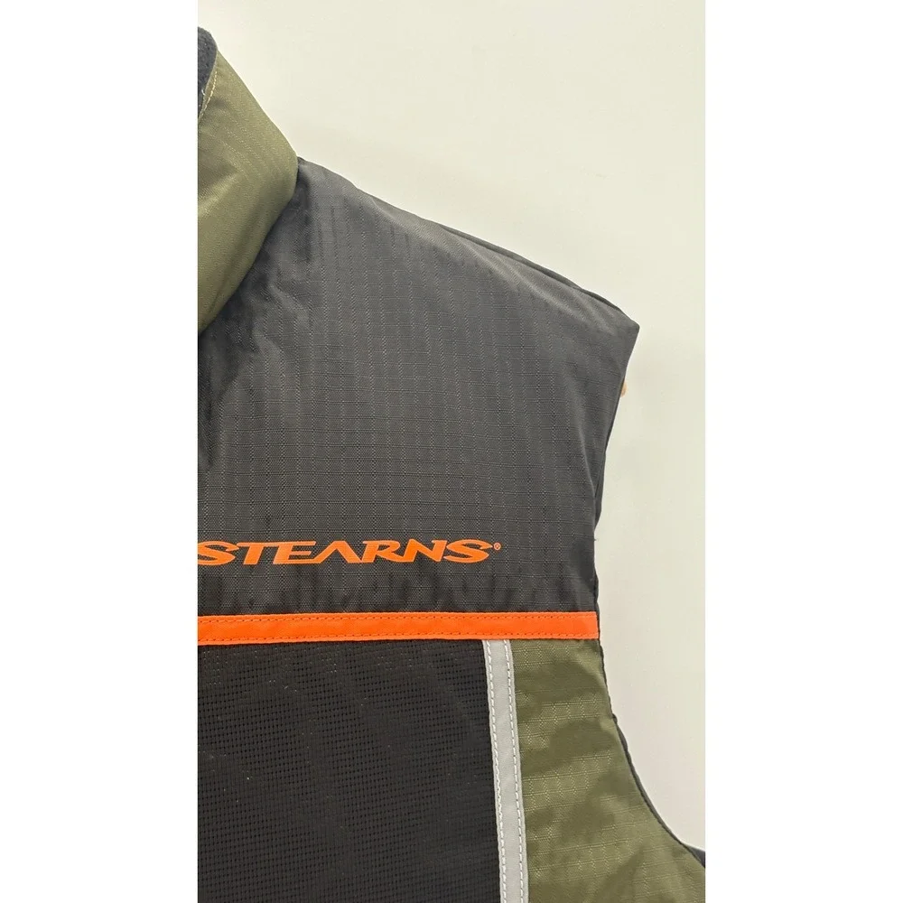 Stearns Fishing Vest Floatation Men Size Medium Green Outdoor‎ New